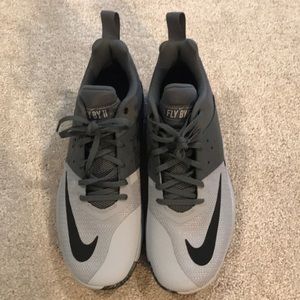 Nike Fly by II